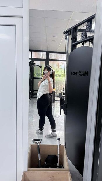 1itsmenazli
