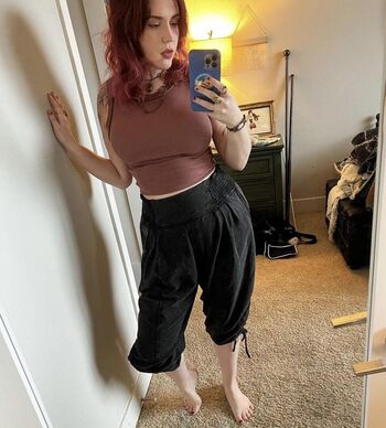 Amber Lee Connors