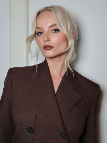 Amelia Eve Gibson