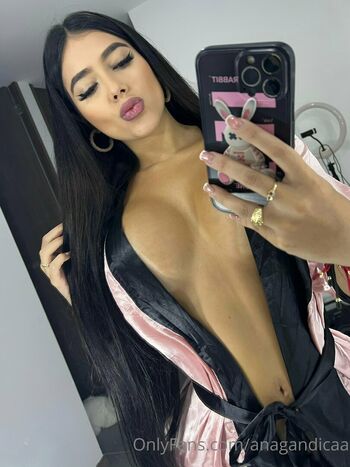anagandicaa