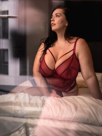 _bella_mona_