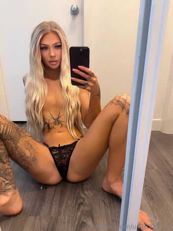 blackwidowbarbie