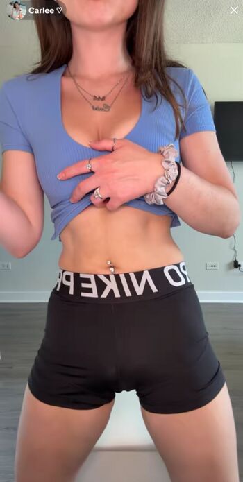 Carlee Hoschouer