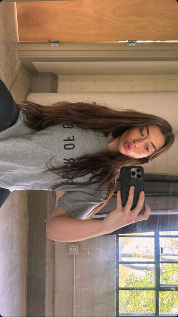 Chandler Olivia Hayden