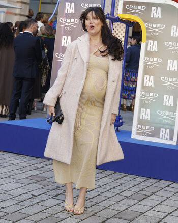 Daisy Lowe