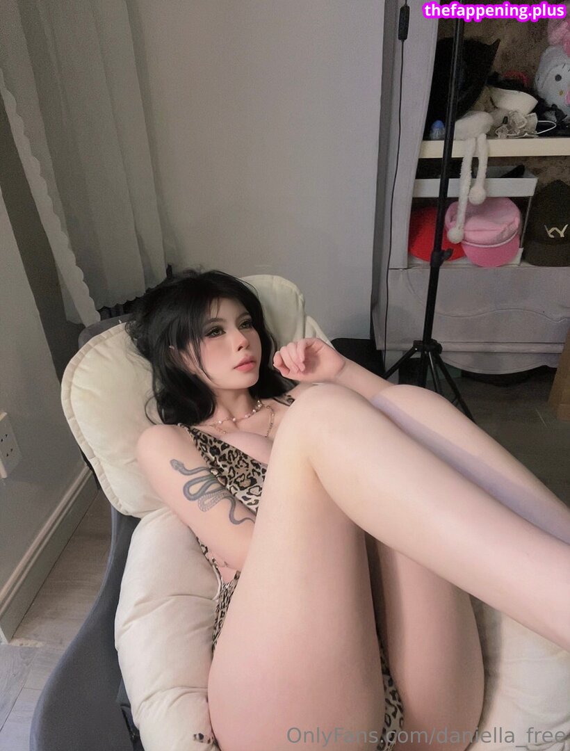 daniella_free
