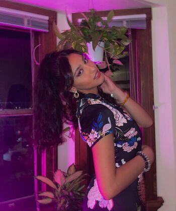 Denna Hadipour