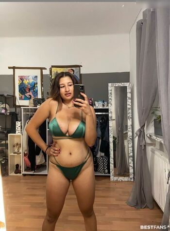 Dina03