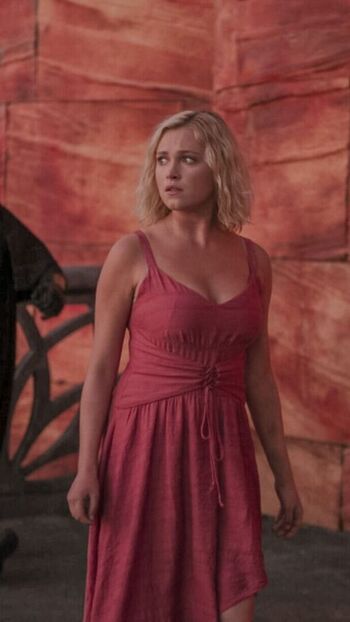 Eliza Taylor
