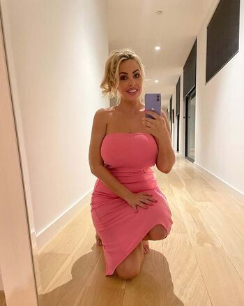 Evie Leana