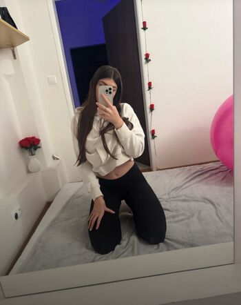 feetbycheeky
