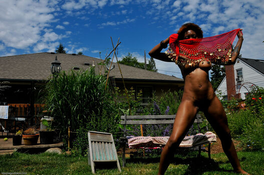 HippieGoddess