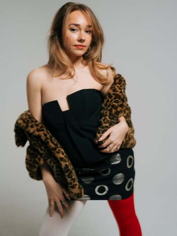 Holly Taylor