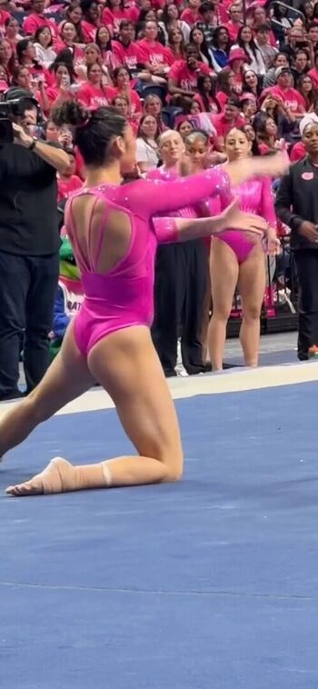 Kayla DiCello