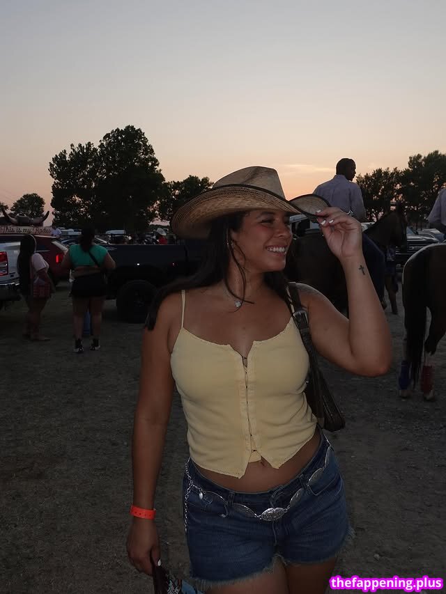 Maleni Cruz