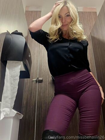 Missbehavin26