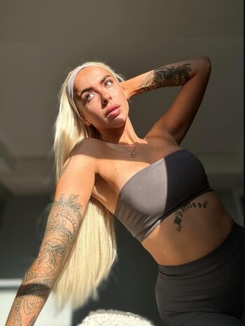 Nikita Reign