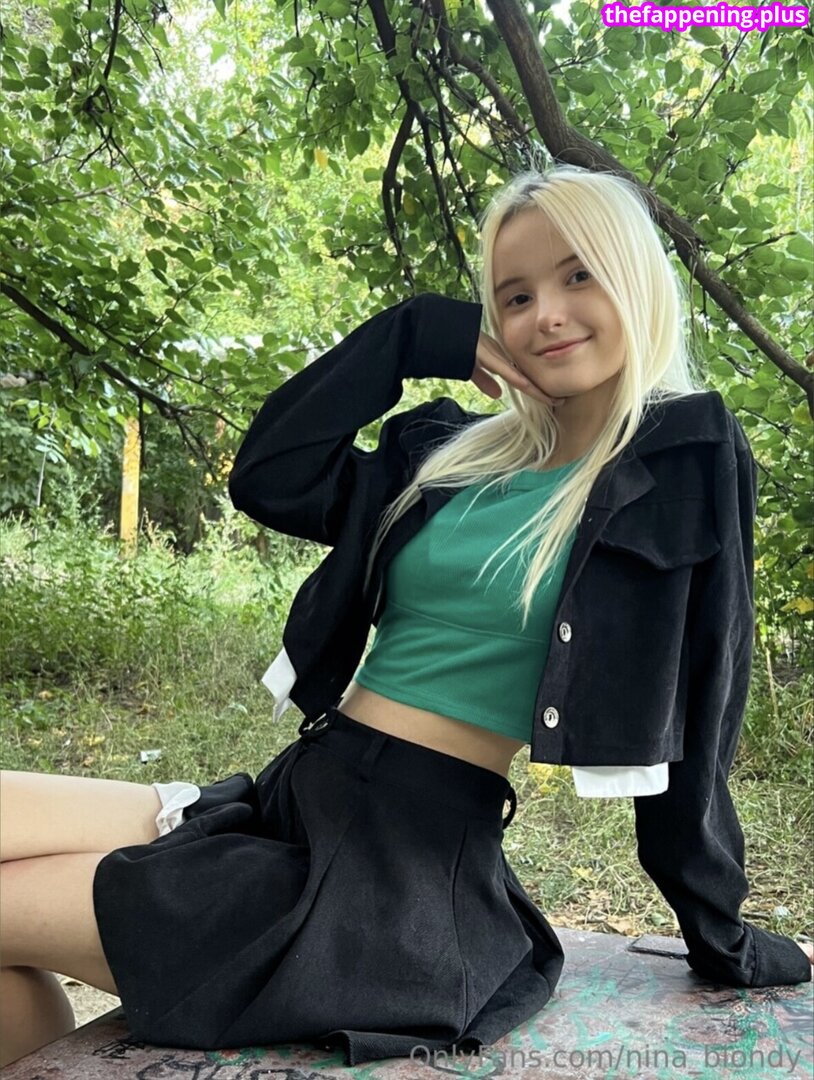 nina_blondy