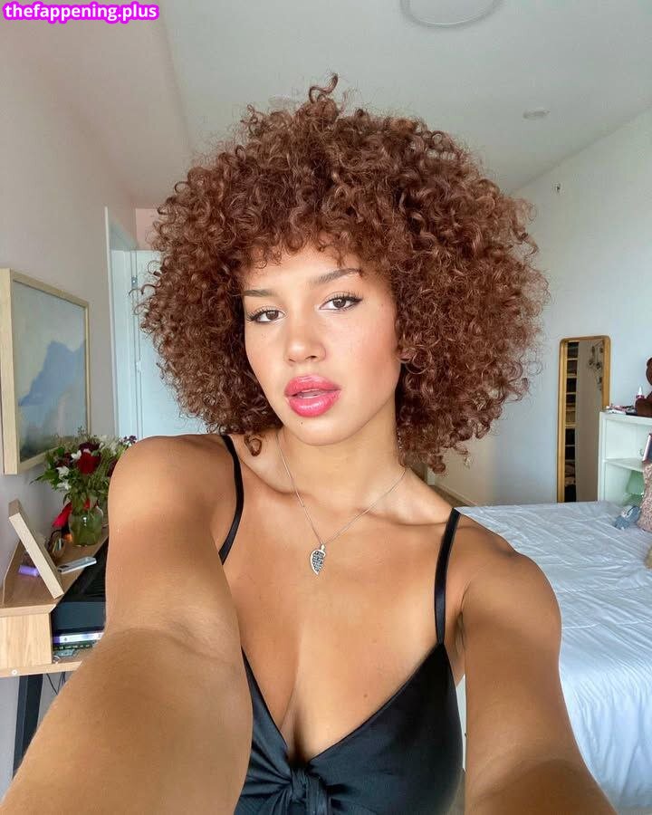 Sofia Wylie