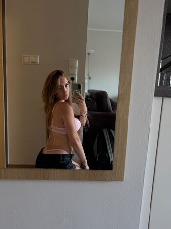 stellas_secret0
