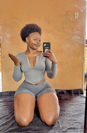 Vunene Taiwo Mabunda